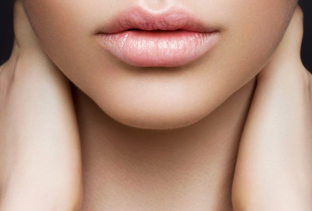 How To Care For Dry and Cracked Lips